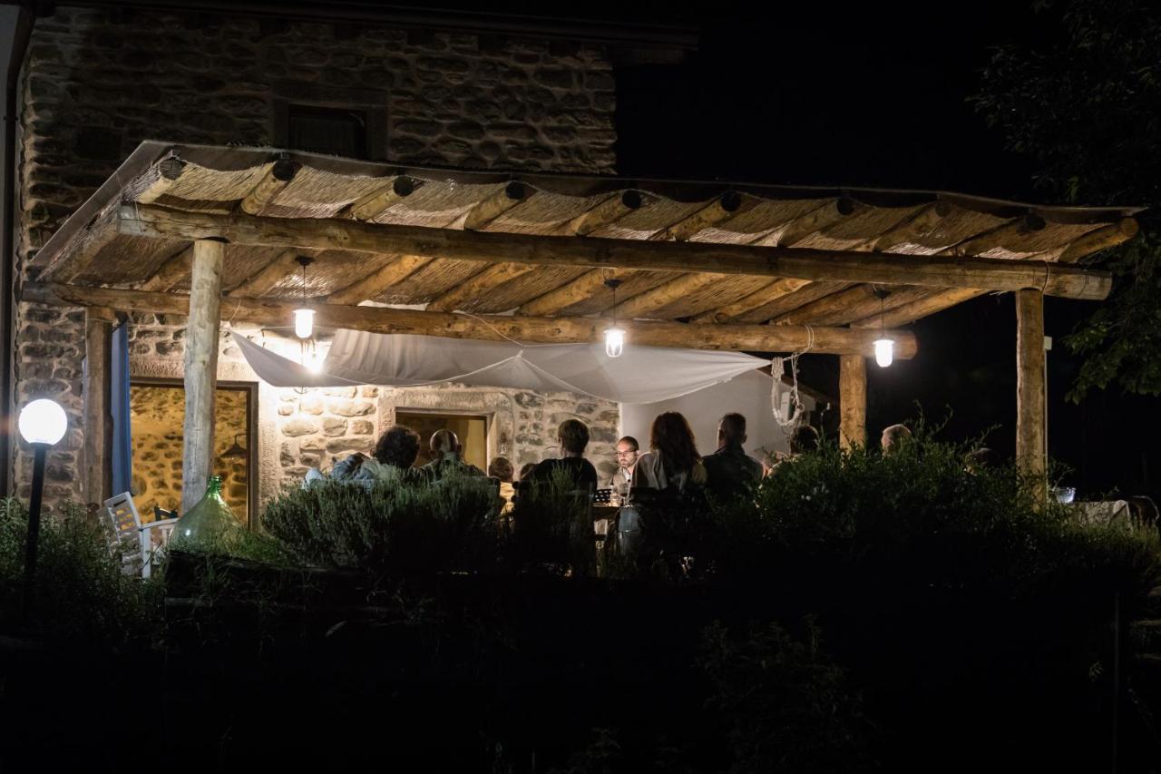 Agriturismo Di La Dall'Acqua Fivizzano Eksteriør bilde